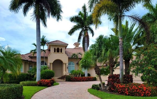 Residential curb appeal landscaping